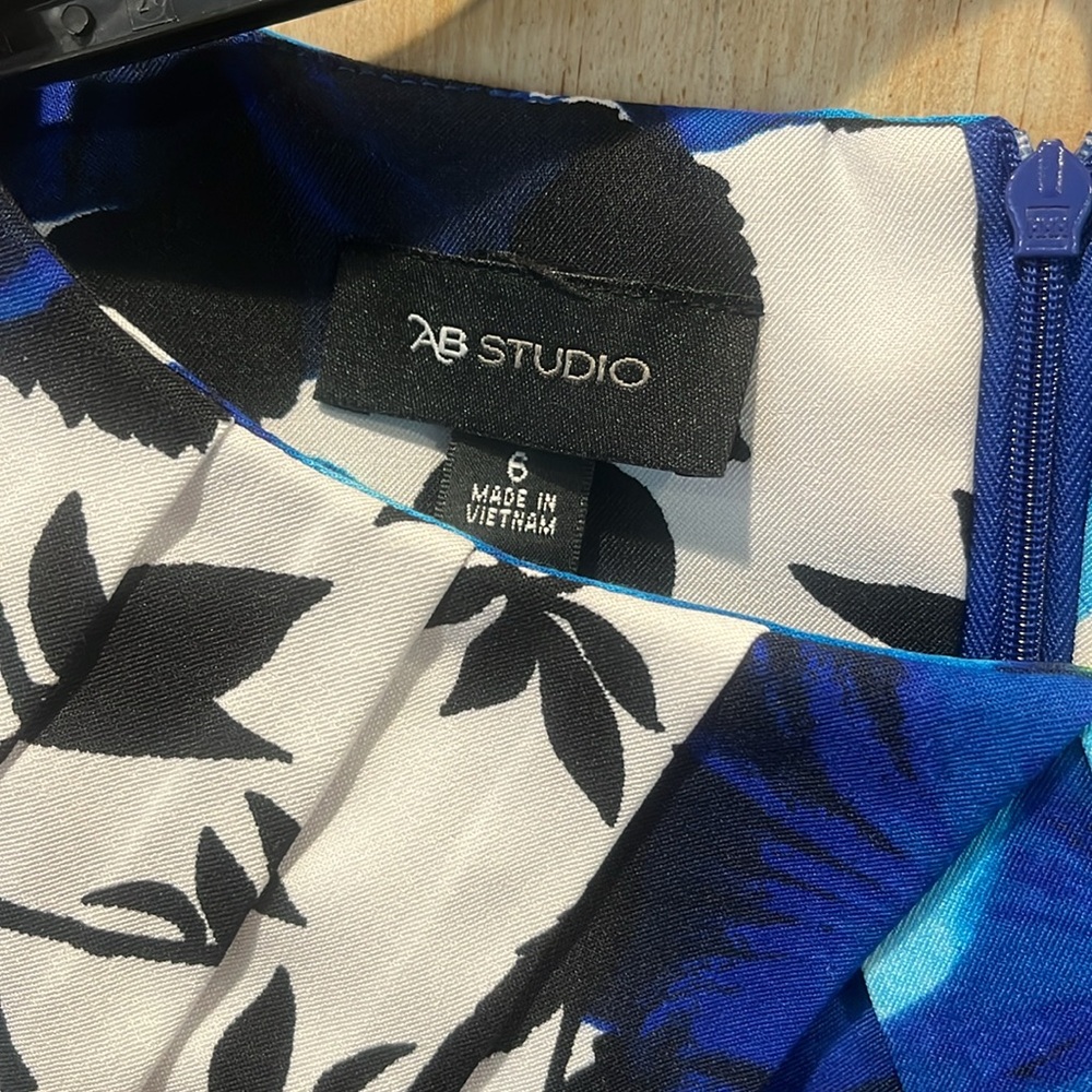 AB Studio Dress - Picture 2 of 8